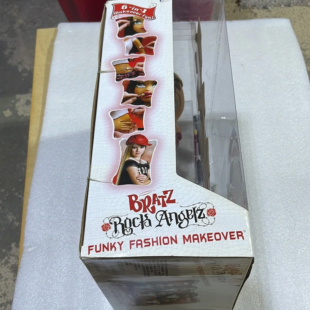 🦄 Unicorn RARE 👀 NWT 2004 Bratz Rock Angelz Funky Fashion Makeover - Sasha - Picture 7 of 10